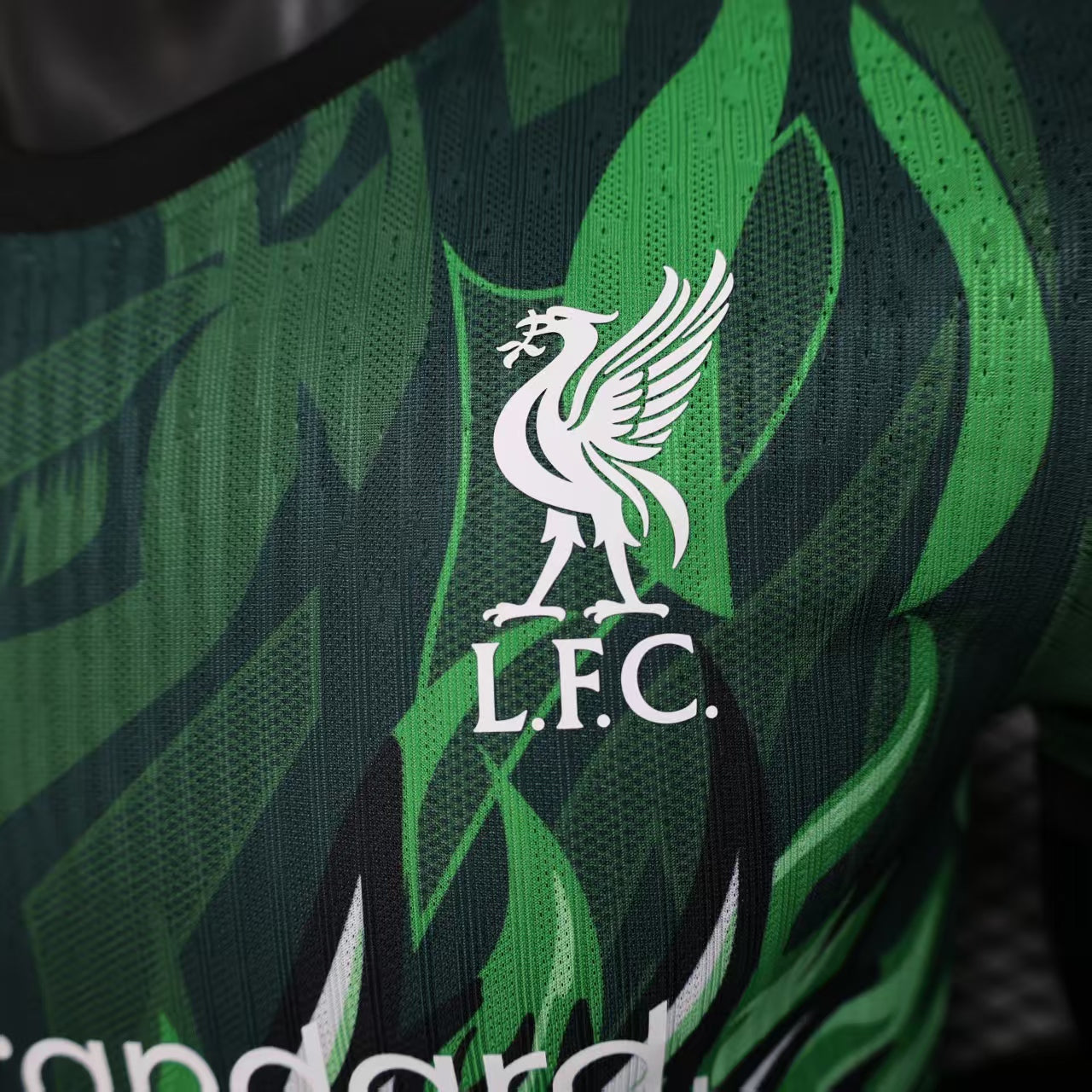 Liverpool "Emerald Beast" Kit 25/26