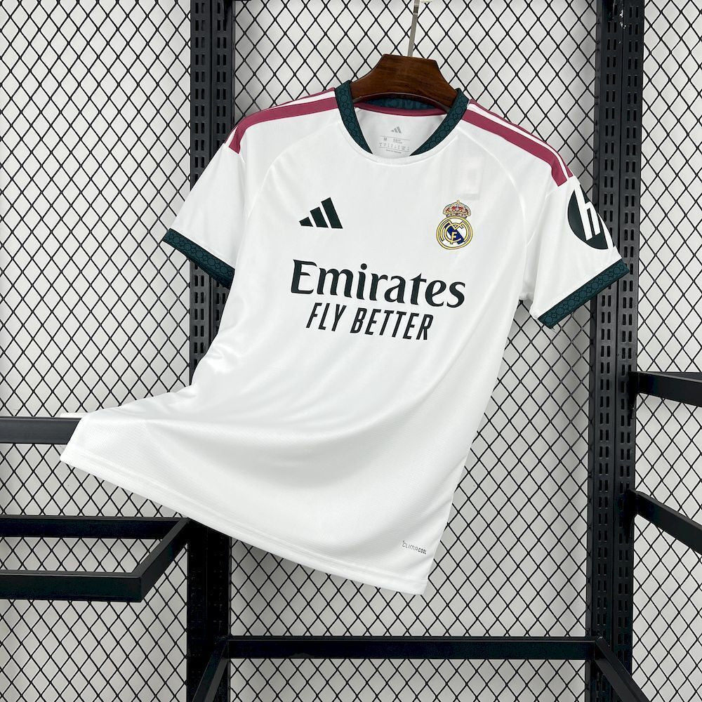 Real Madrid Home Kit 25/26