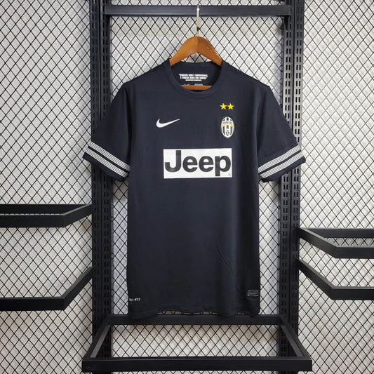 Juventus Away Kit 12/13