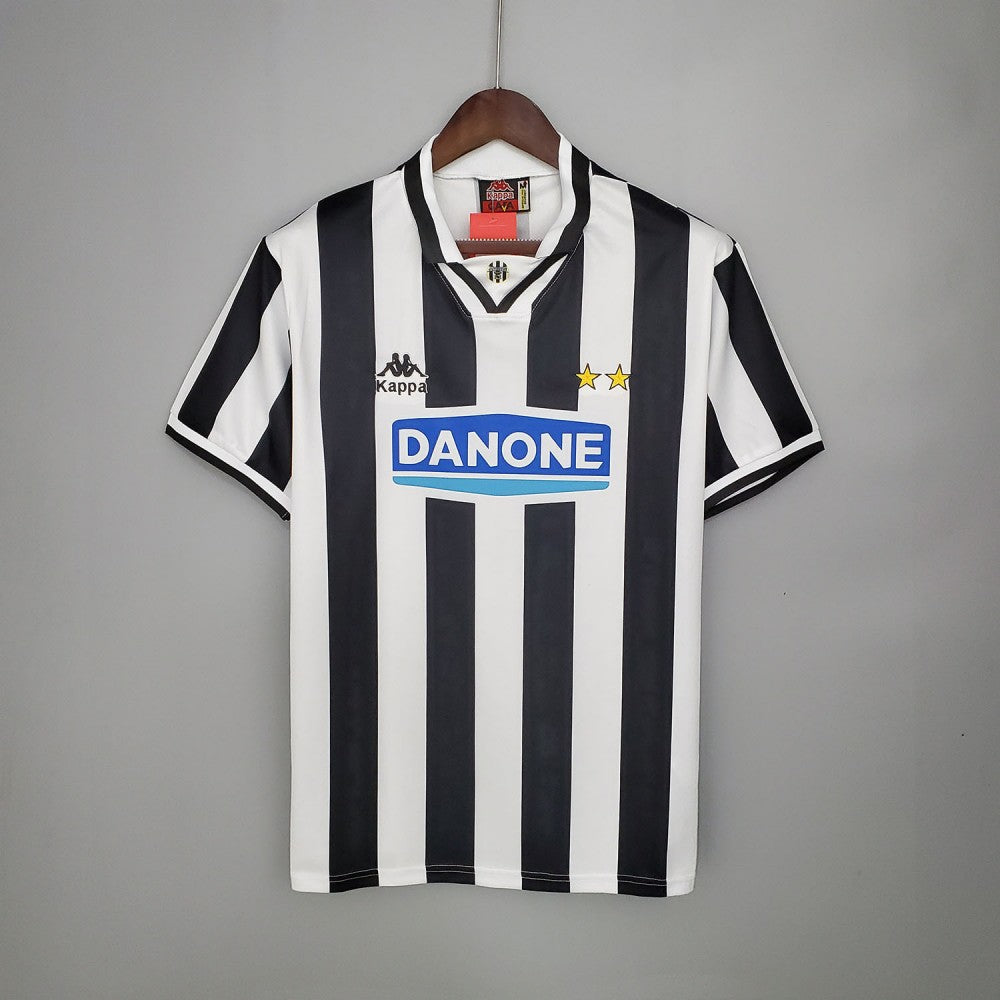 Juventus Home Kit 94/95