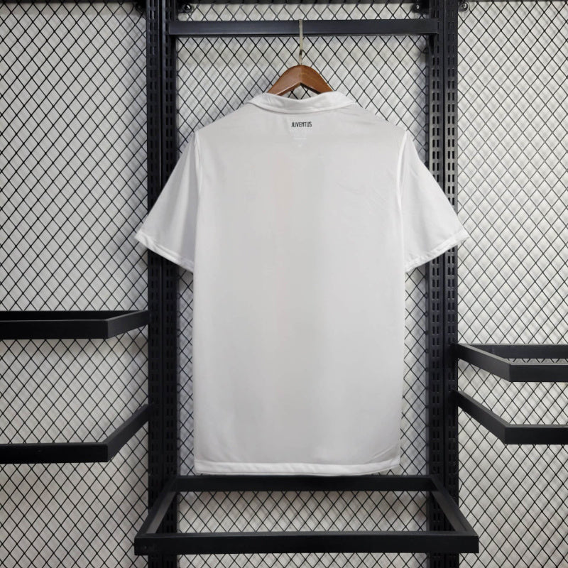 Juventus Away Kit 10/11