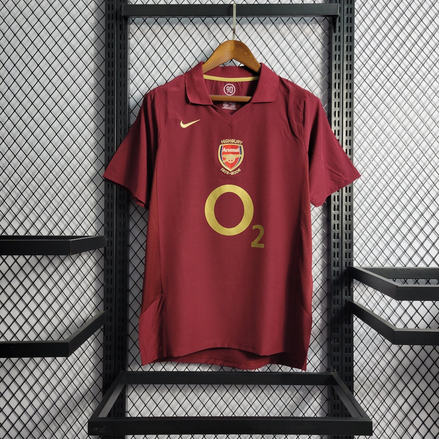Arsenal Home Kit 05/06