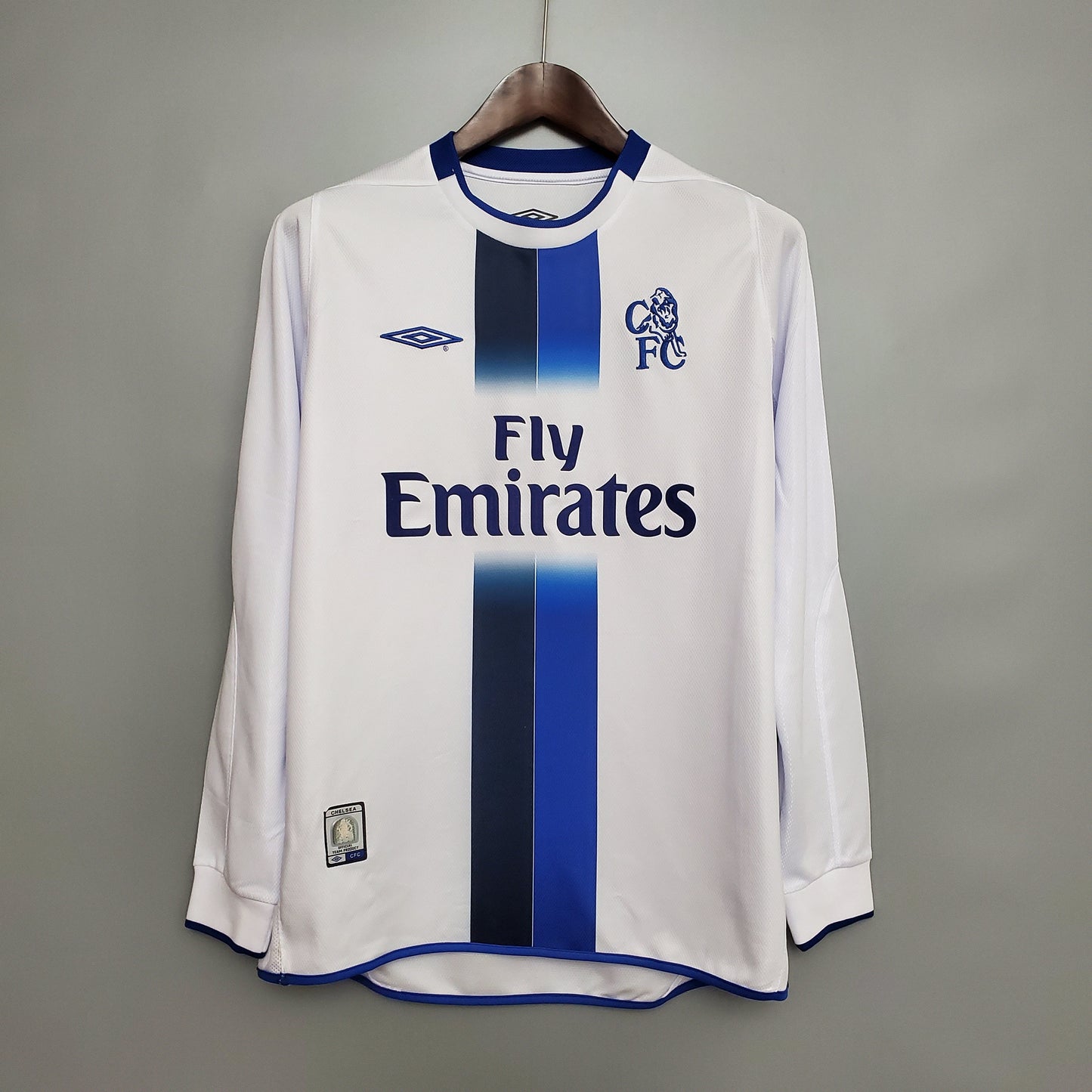Chelsea Away Kit 03/05