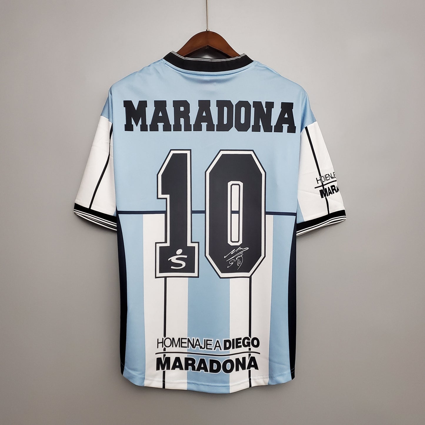 Argentina “Maradona 10” Kit 00/01