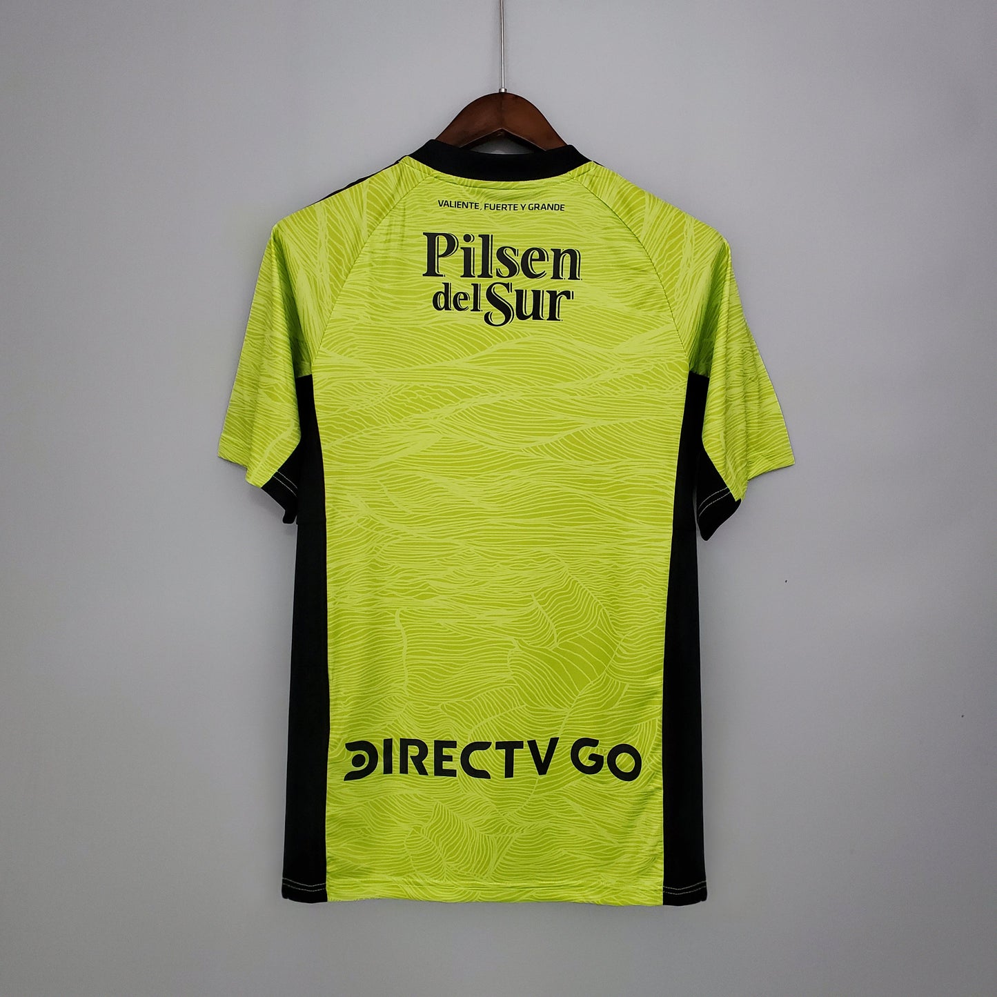 Colo-Colo Goalkeeper Kit 21/22