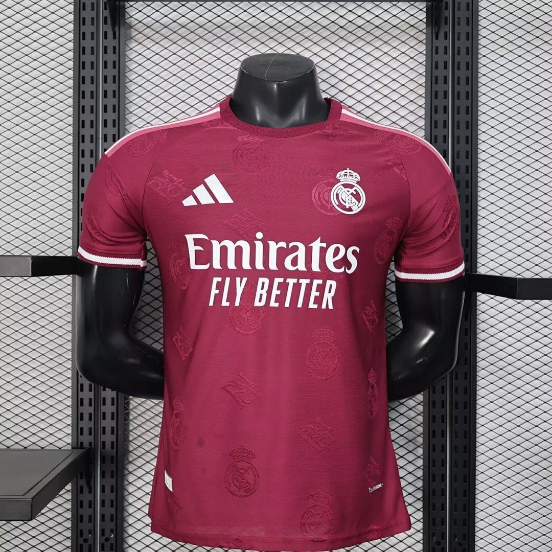 Real Madrid Special Player Kit 25/26