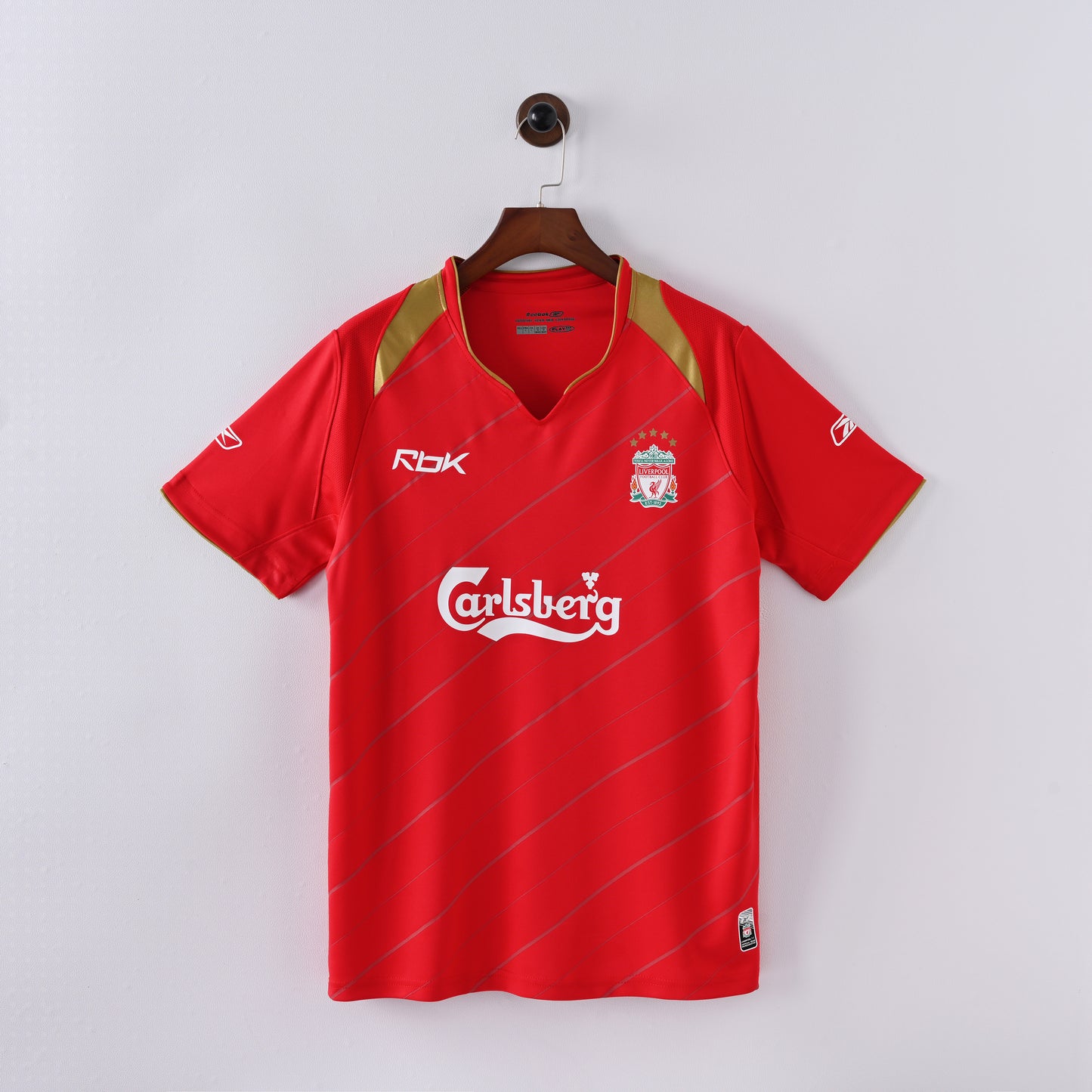 Liverpool Home Kit 05/06