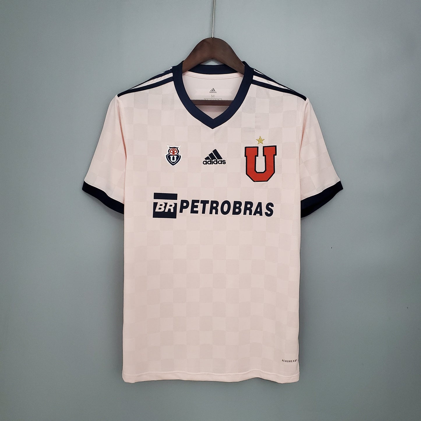 Universidad De Chile Away Kit 21/22