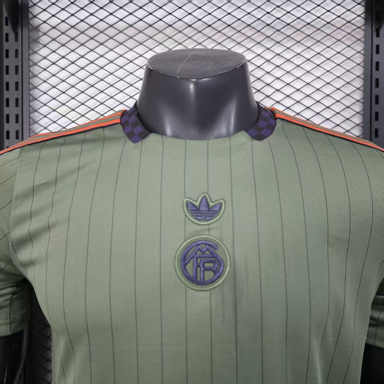 Bayern Munich TERRACE ICONS Kit 25/26