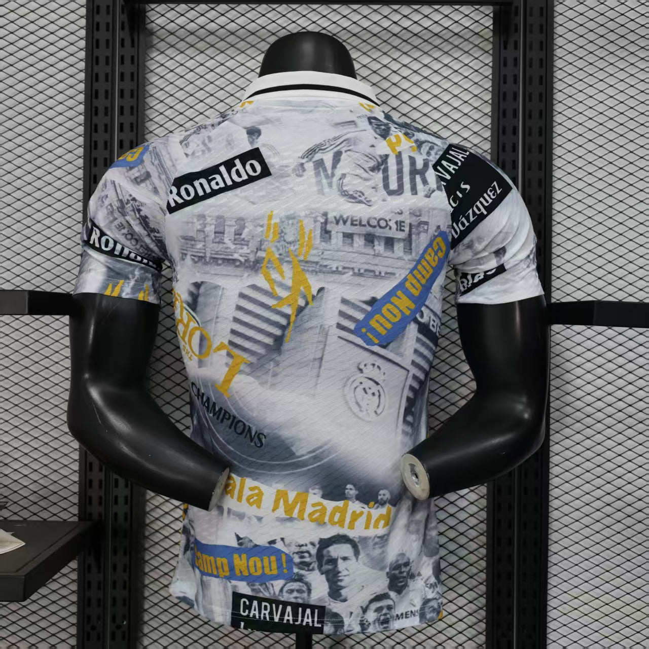 Real Madrid Street Riot Kit