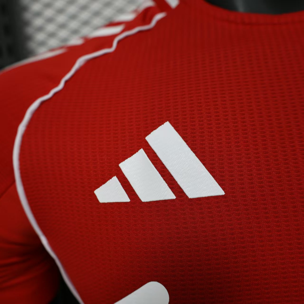 Liverpool Home Kit 25/26