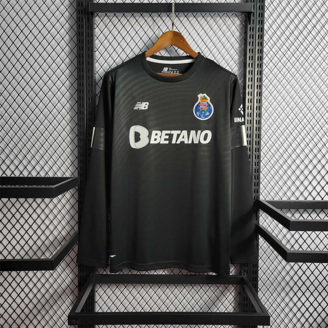 Porto Goalkeeper Kit 22/23