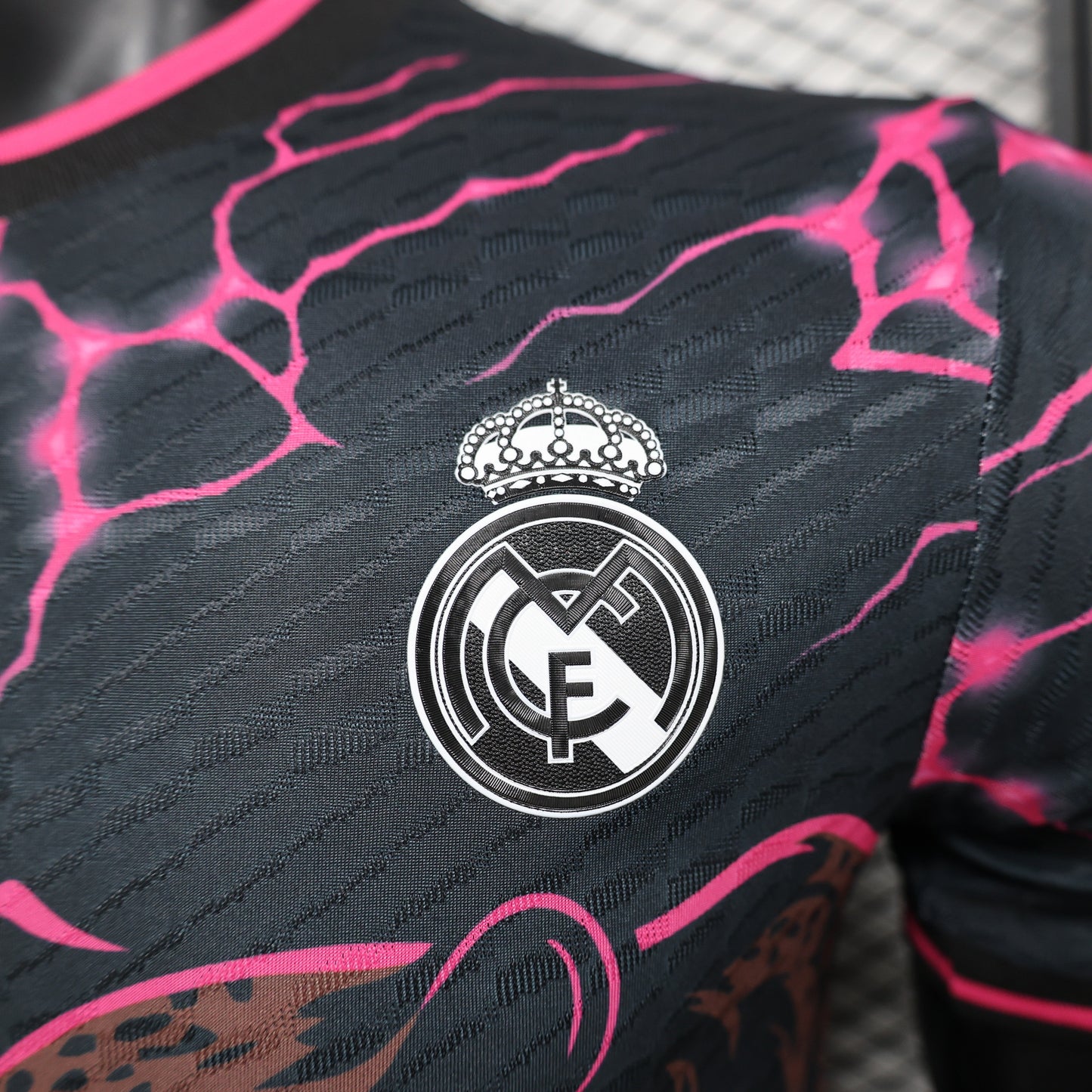 Real Madrid Special Kit “Aurora Panther” 24/25