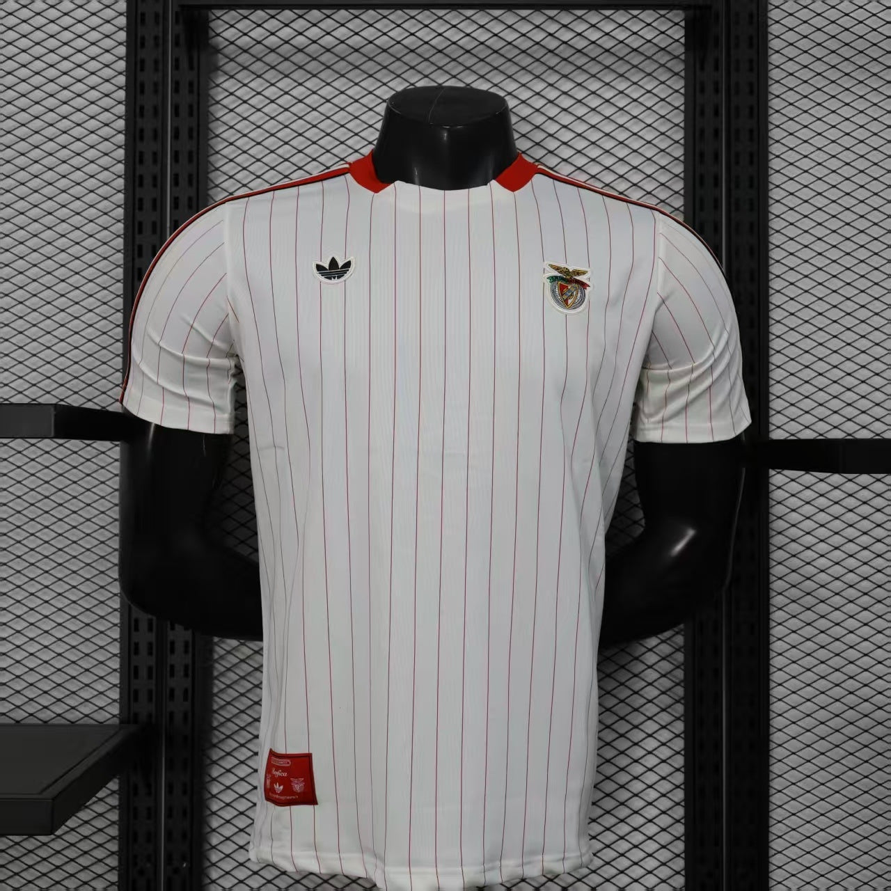 Benfica “TERRACE ICONS” Kit 25/26