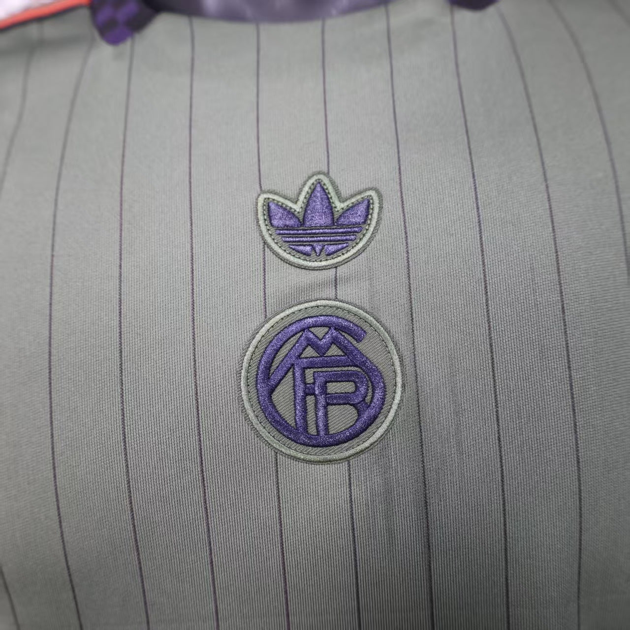 Bayern Munich TERRACE ICONS Kit 25/26