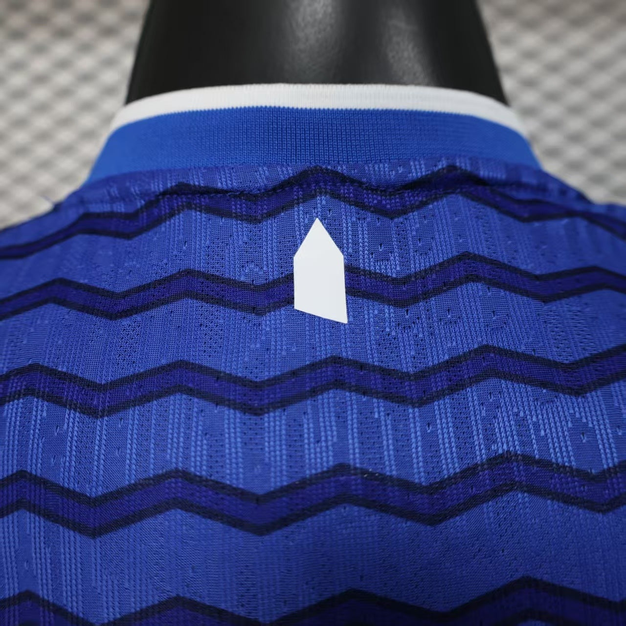 Everton Home Kit 25/26