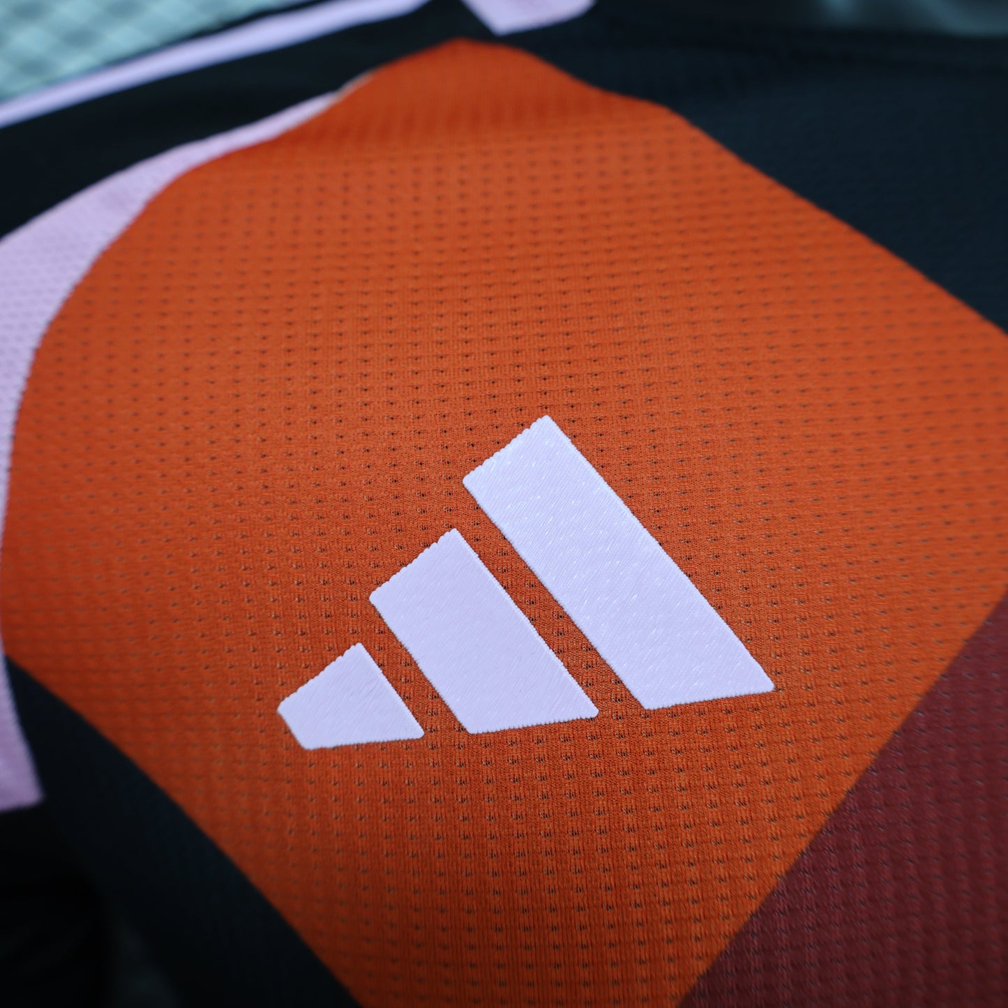 Bayern Munich 23/24 Goalkeeper Kit – Special Edition