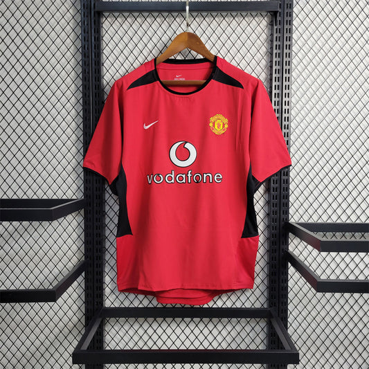 Manchester United Home Kit 02/04