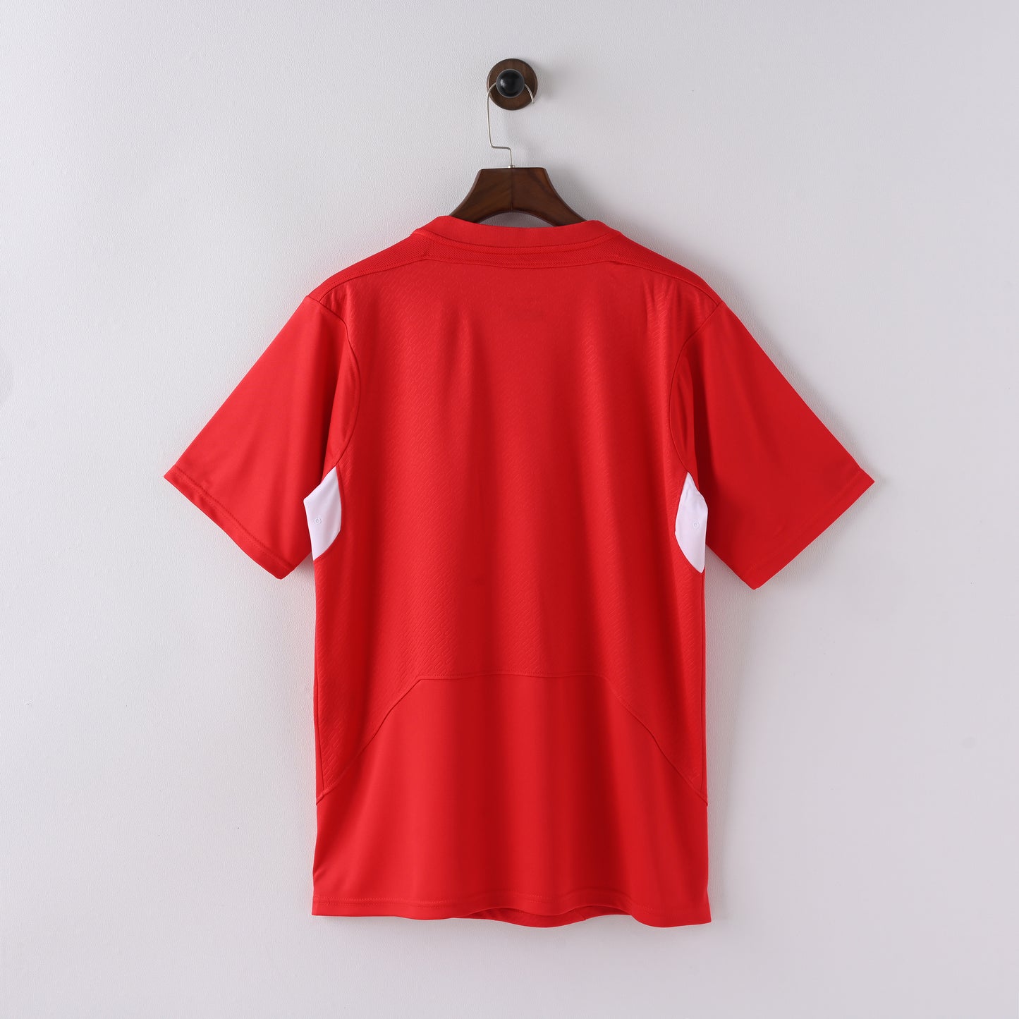 Liverpool Home Kit 04/05