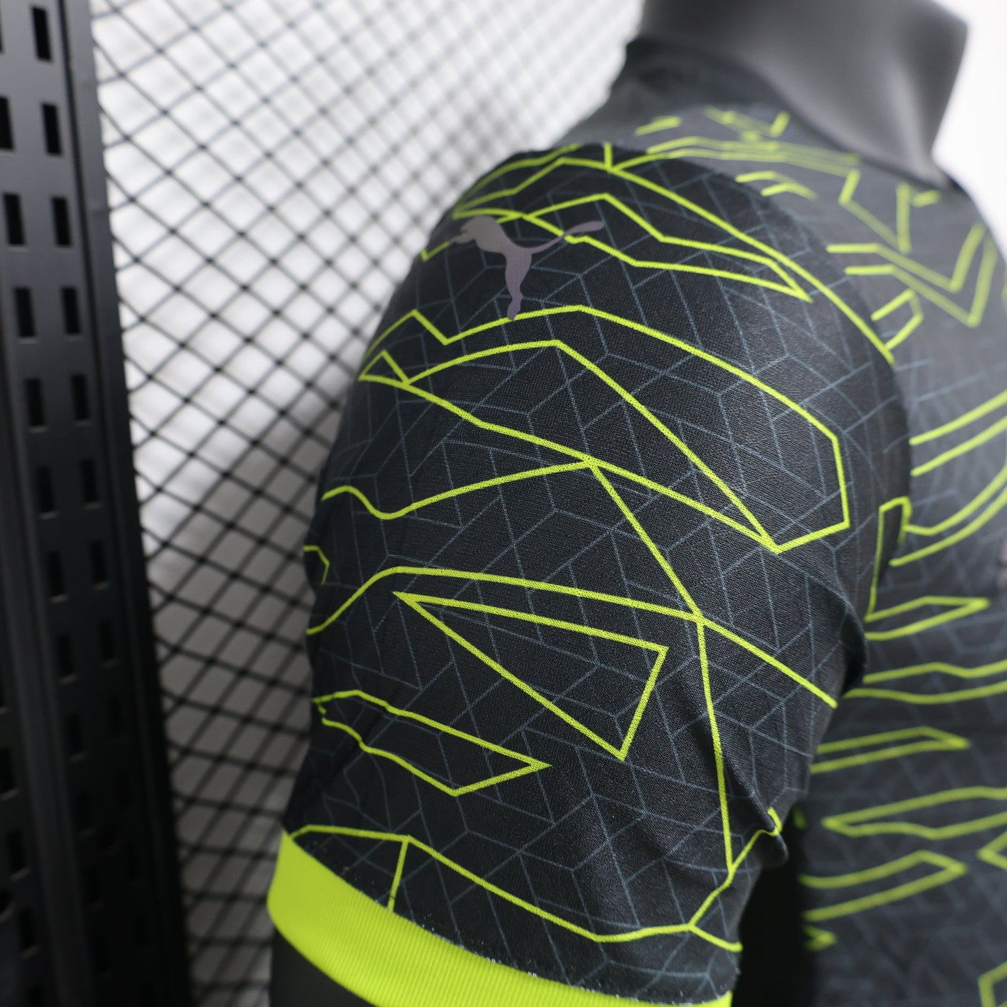 Borussia Dortmund “Trapped” Kit 24/25