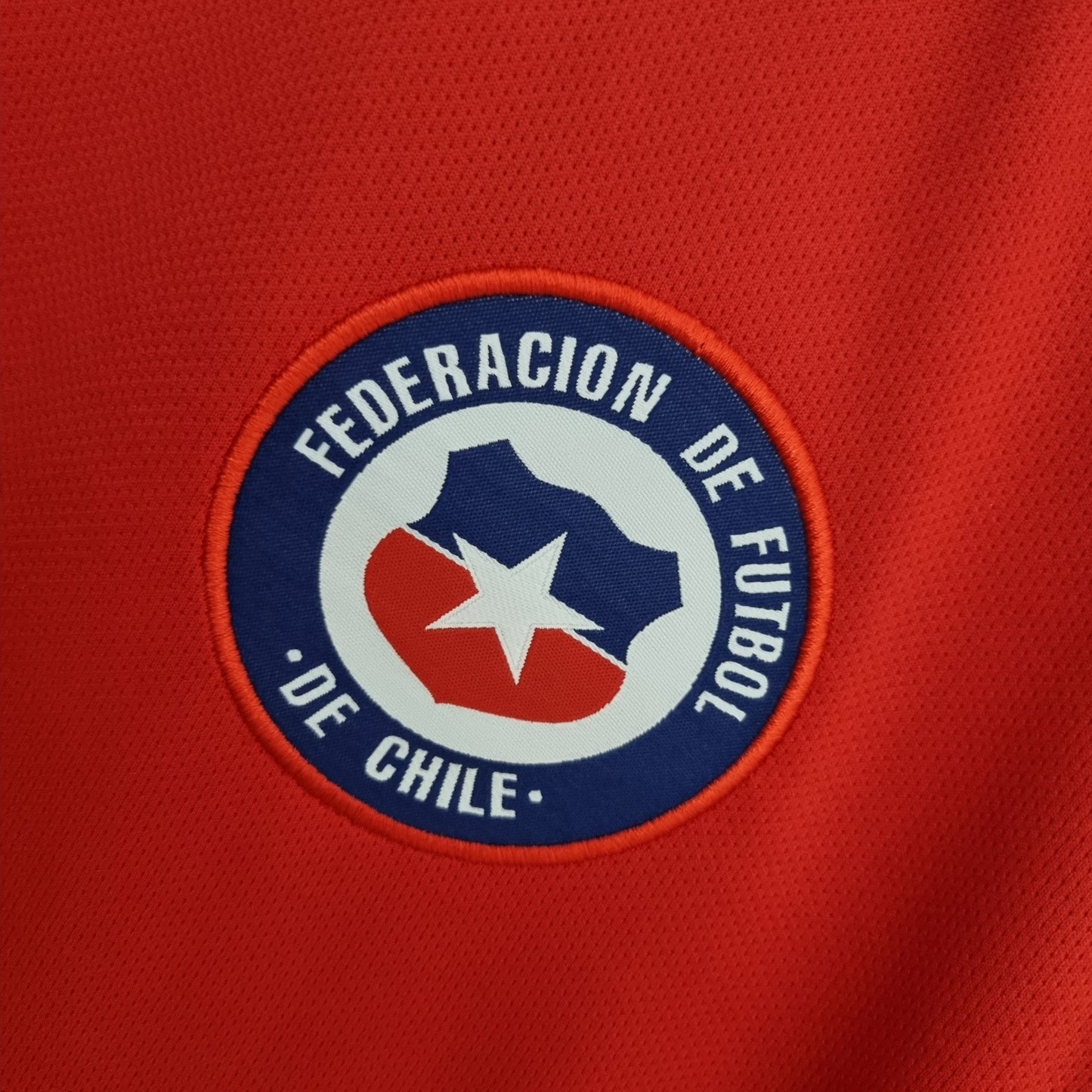 Chile Home Kit 16/17