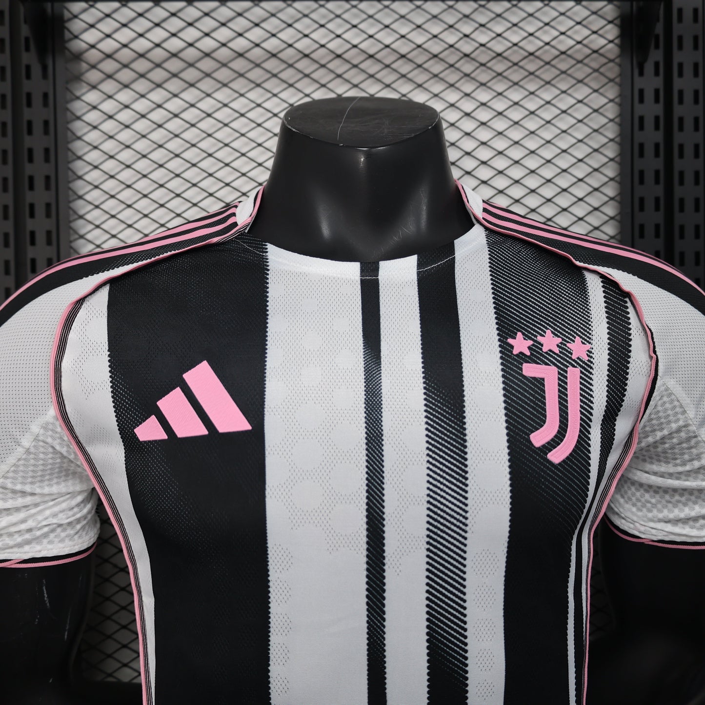 Juventus Home Kit 25/26