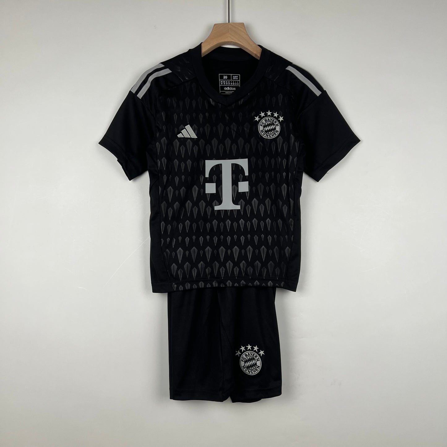 Children’s Set - Bayern Munich Goalkeeper 23/24