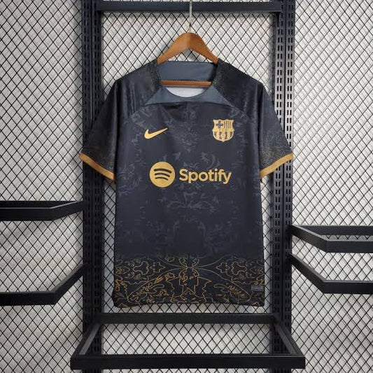 Barcelona "Golden Knight" Kit 22/23