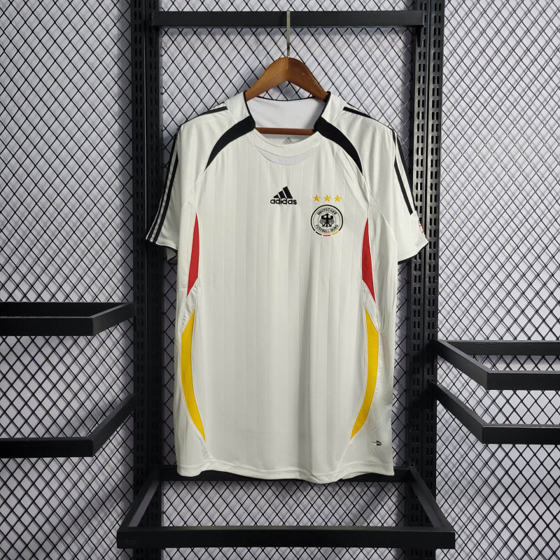 Germany Home Kit 05/06