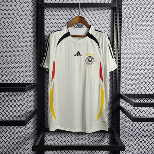 Germany Home Kit 05/06