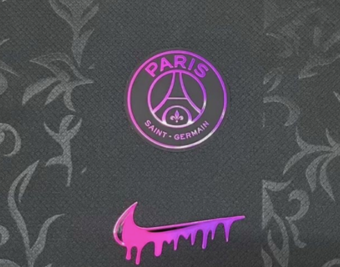 Paris Saint-Germain "Paris Noir" Kit 24/25