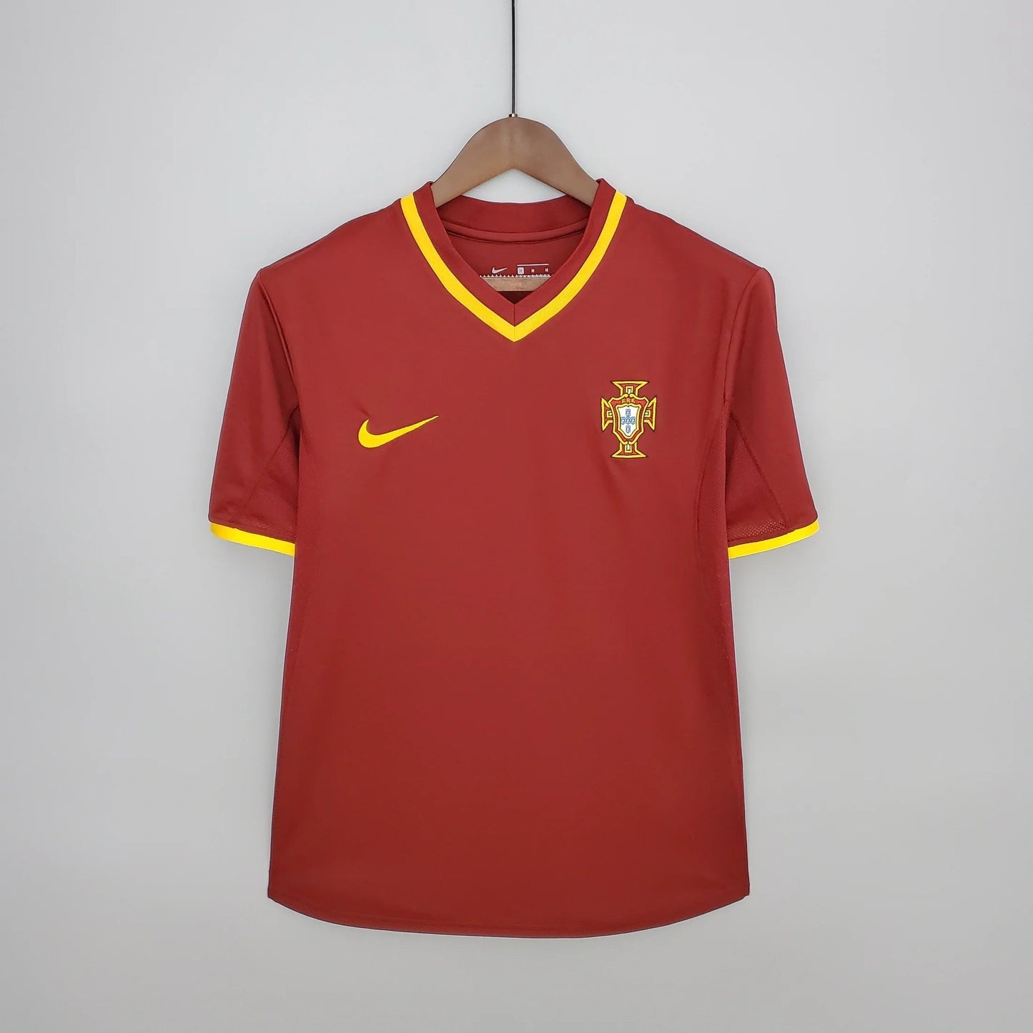 Portugal Home Kit 99/00
