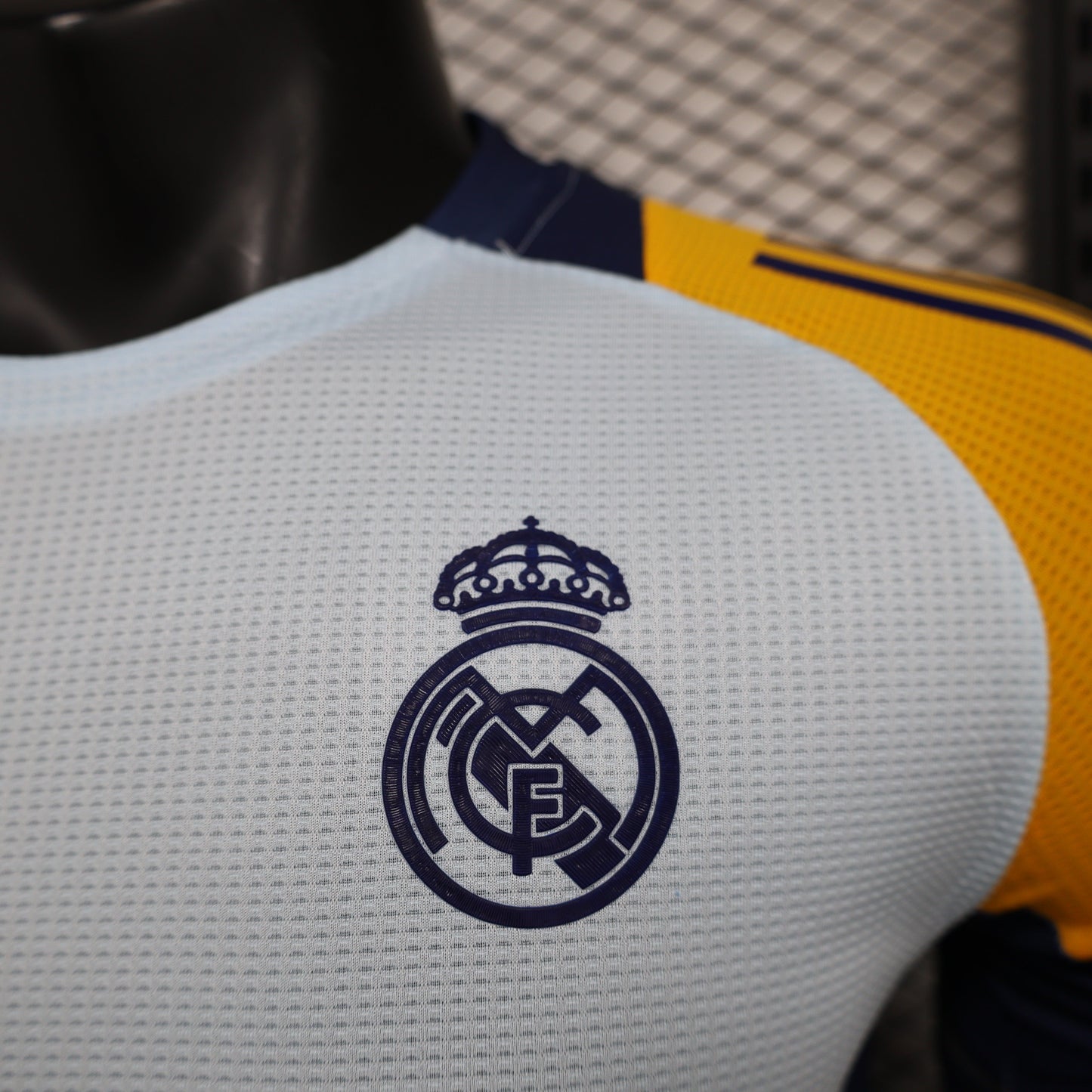 Real Madrid Training Kit 24/25