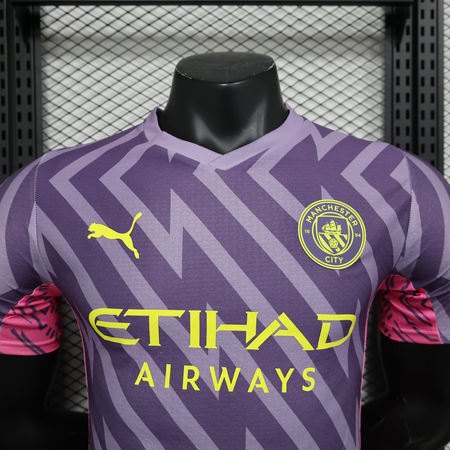 Manchester City Goalkeeper Kit 23/24