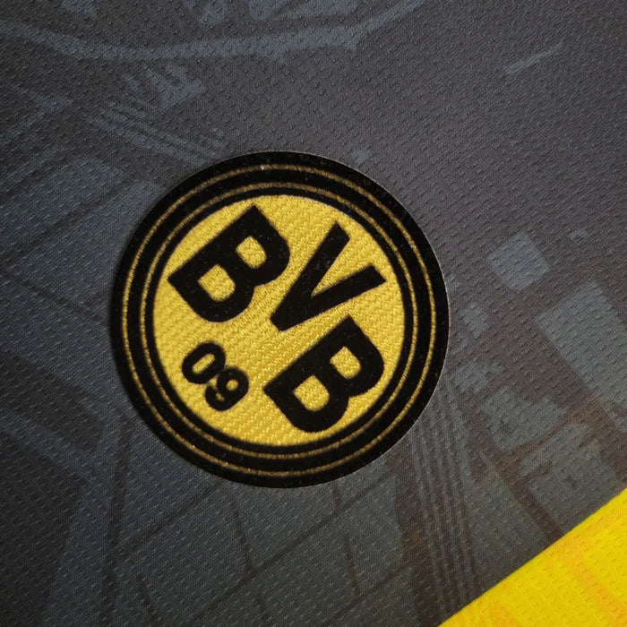 Borussia Dortmund “Royal Chest” Kit 24/25