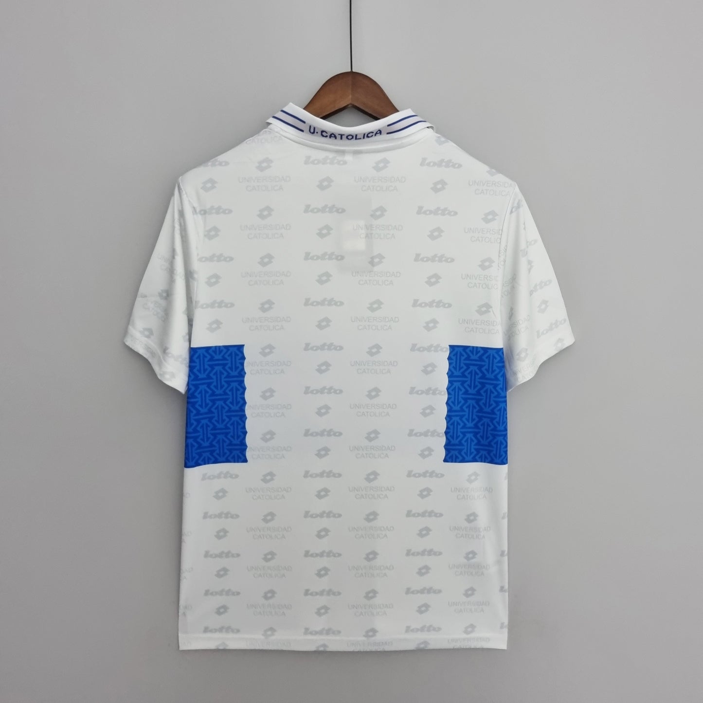 Deportivo Universidad Católica Away Kit 95/96