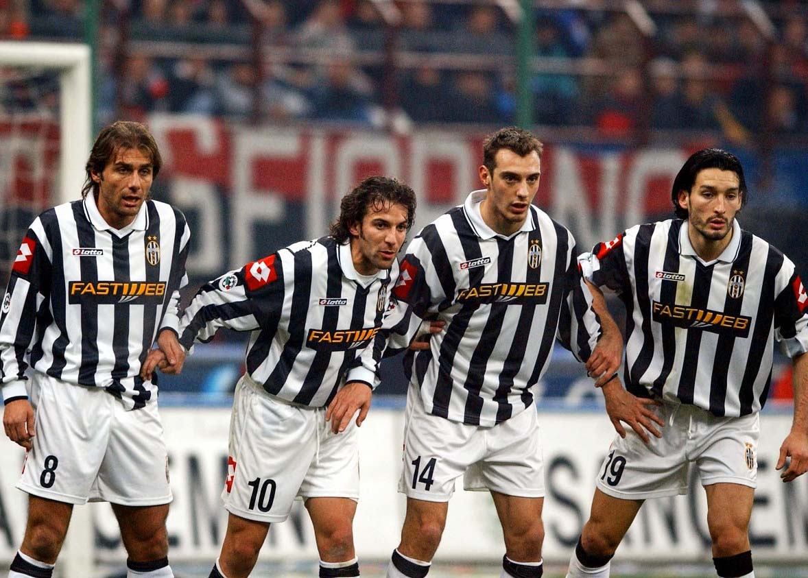Juventus Home Kit 01/02