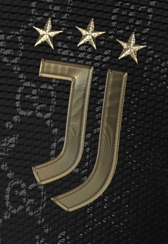 Juventus x Gucci Kit 22/23