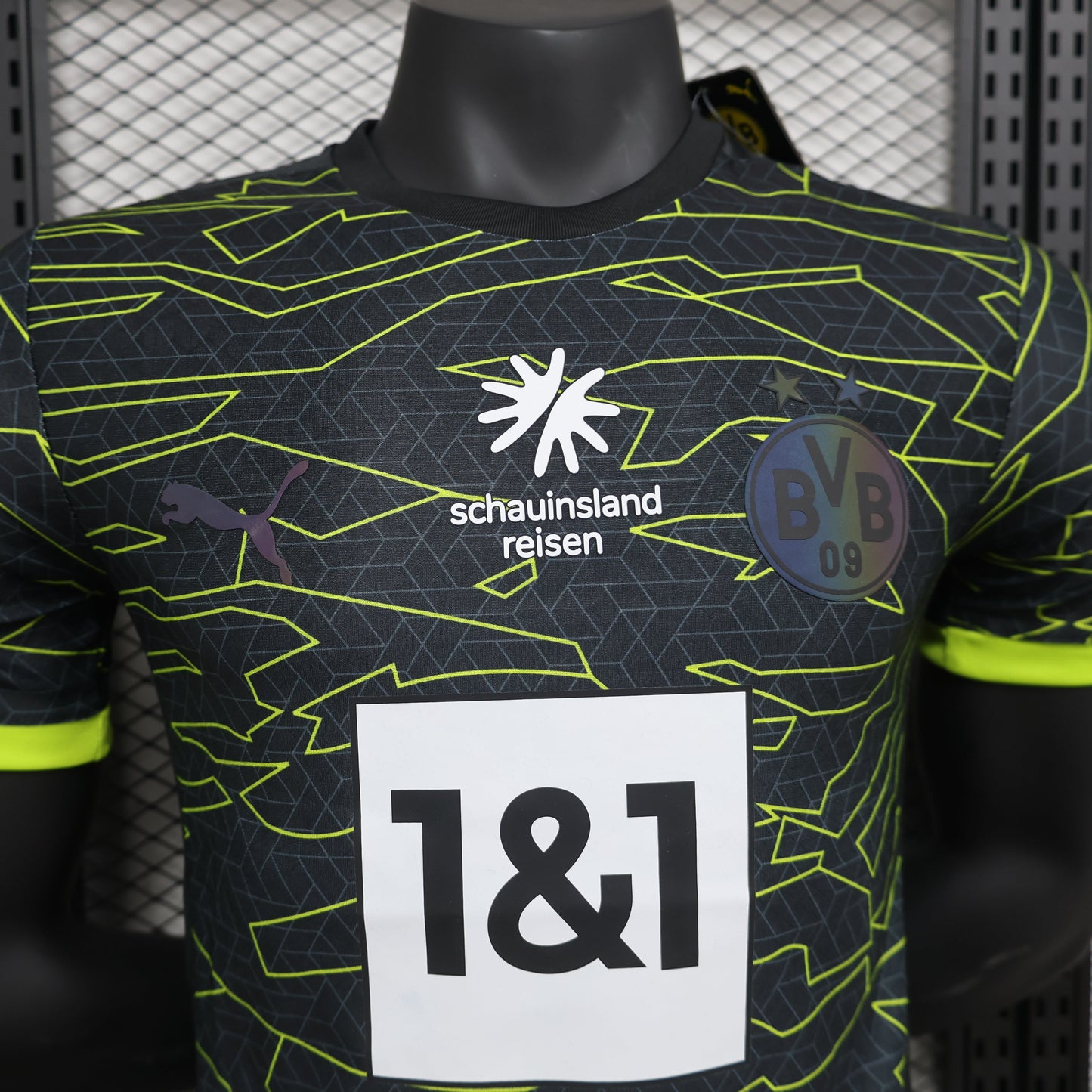 Borussia Dortmund “Trapped” Kit 24/25