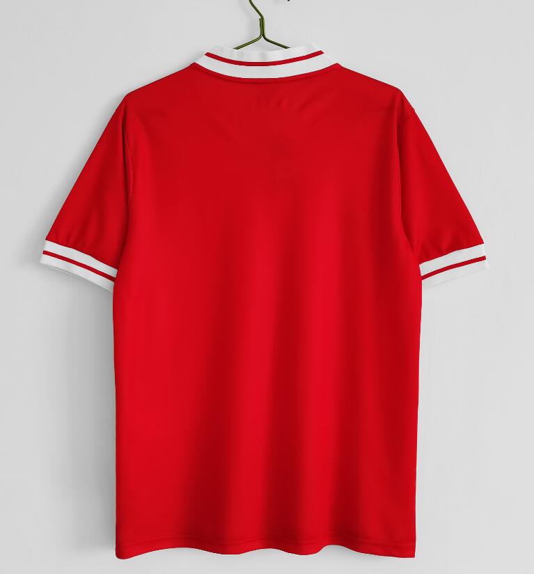 Liverpool Home Kit 81/84
