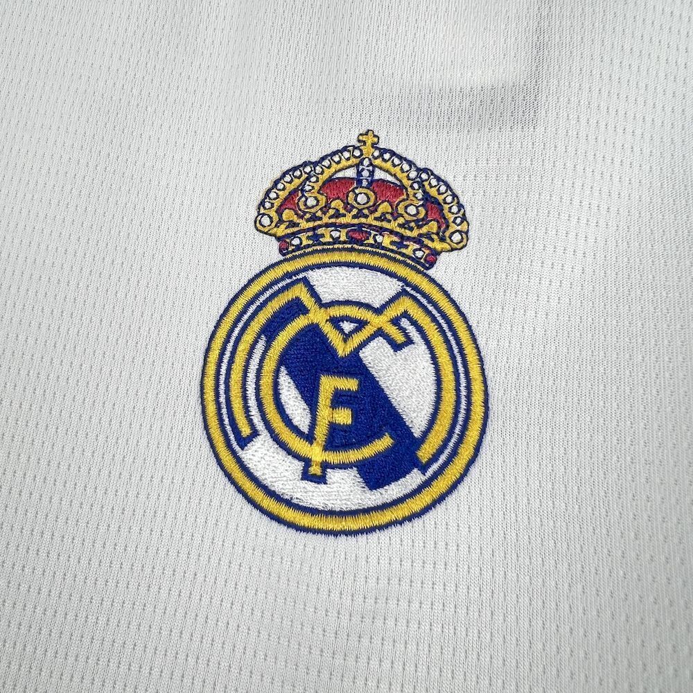 Real Madrid Home Kit 25/26