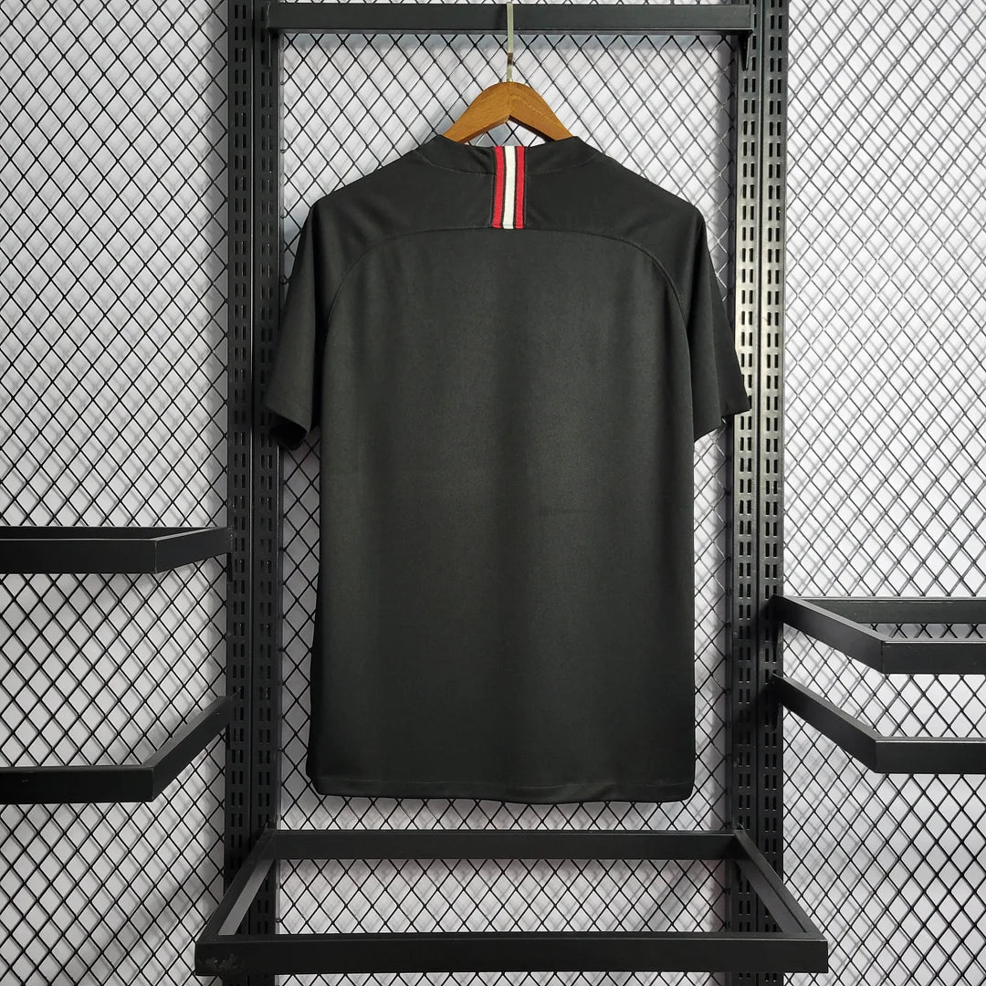 Paris Saint-Germain Away Kit 18/19