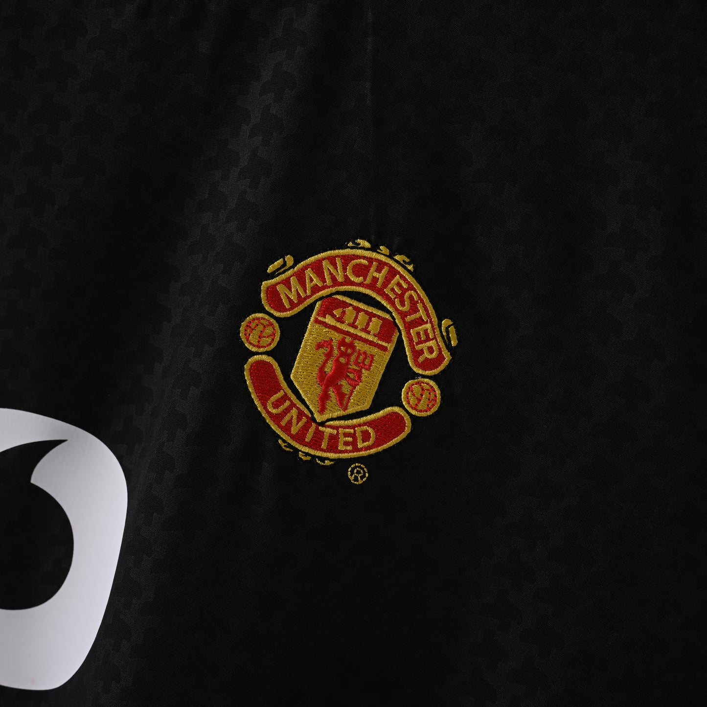 Manchester United Away Kit 02/04