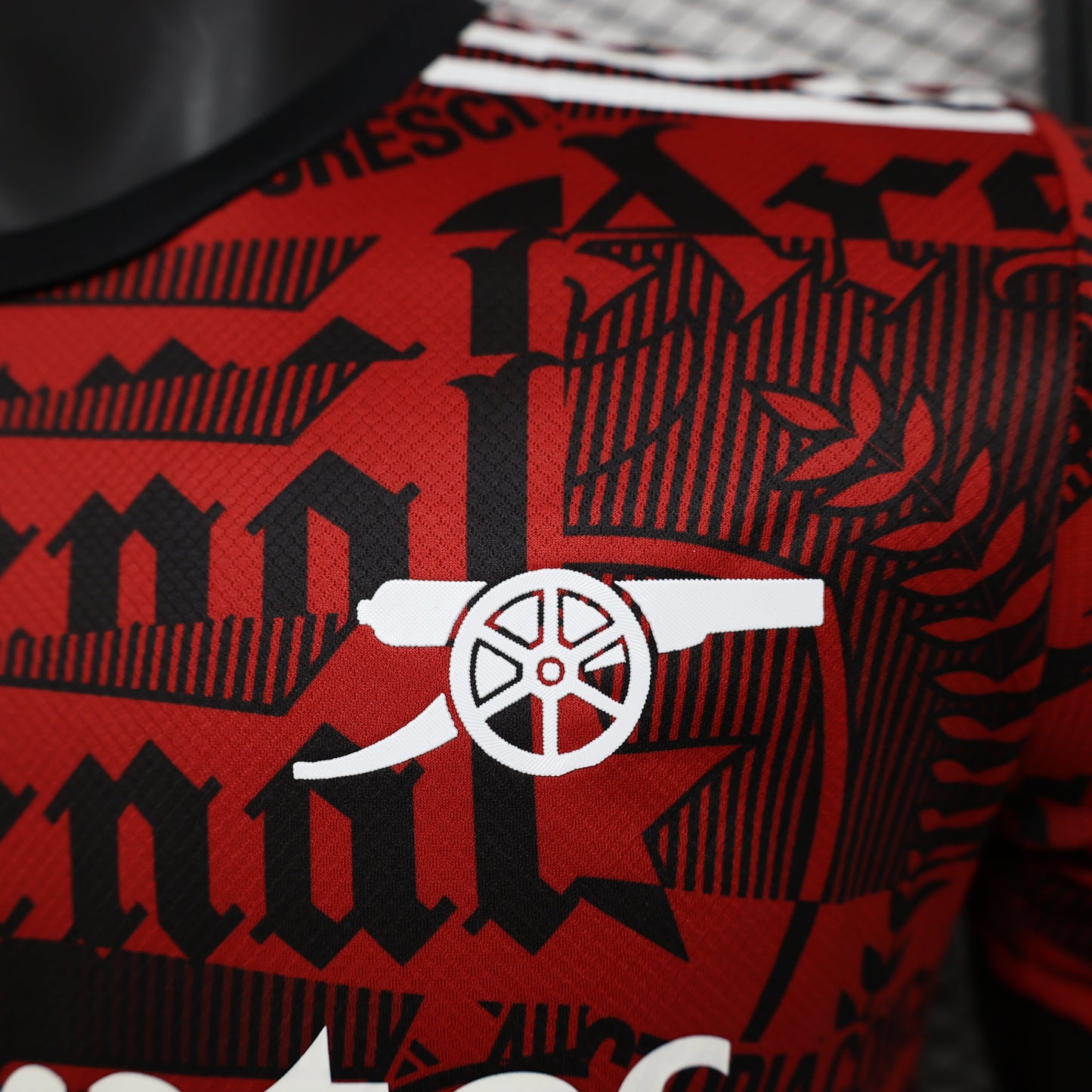 Arsenal “Scarlet Shadow” Kit 24/25