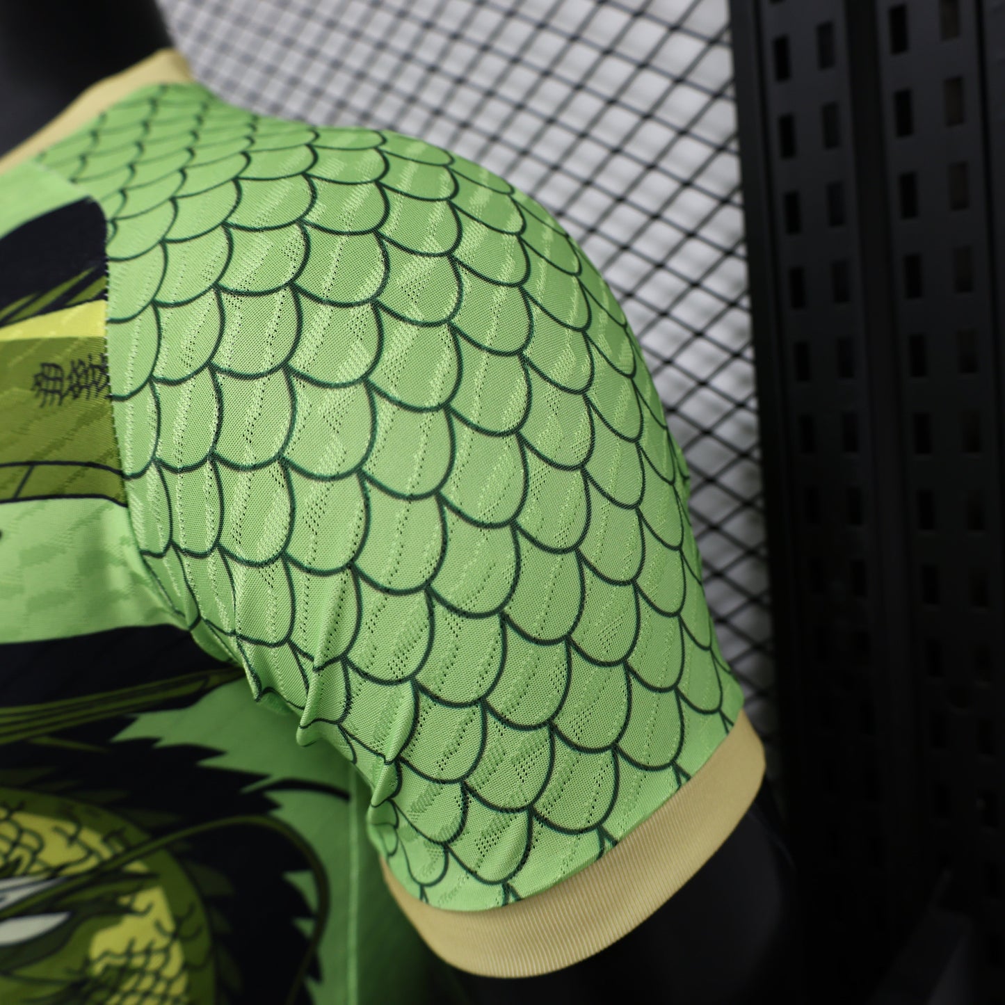 Japan “Super Saiyan |||” Kit 24/25