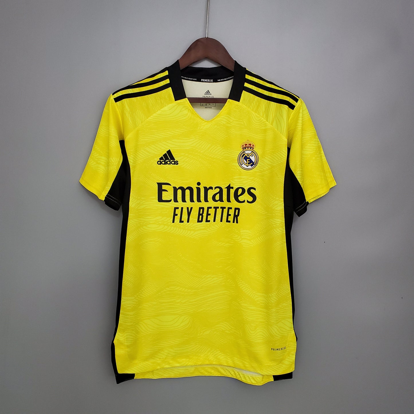 Real Madrid Goalkeeper Kit 21/22