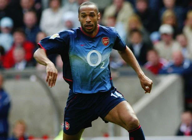 Arsenal Away Kit 02/04