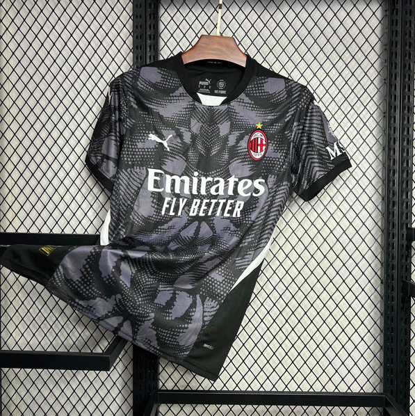 AC Milan Goalkeeper Kit 24/25