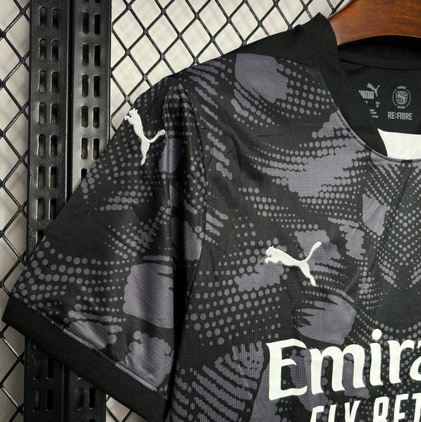 AC Milan Goalkeeper Kit 24/25